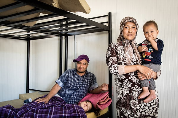 Una familia afgana se aloja en un refugio el pasado agosto en Lesbos, uno de los puntos declarados como "hotspot" por la UE. Foto: IFRC (CC BY-NC-ND)