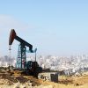 Oil pump in Baku. Photo: Gulustan / Wikimedia Commons (CC BY-SA 3.0)