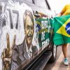 Image Alternate Text: Acto en favor del candidato Bolsonaro el 21 de octubre en Brasilia. Foto: Alessandro Dias (CC BY-NC-ND 2.0)