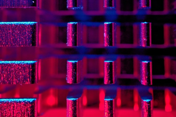 Abstract view of CPU Heat Sink. Photo: Michael Dziedzic (@lazycreekimages)
