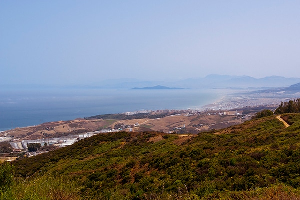 Crisis between Morocco and Spain: the risks of Trump’s gift. Border between Ceuta and Fnideq/Castillejos (Morocco). Photo: José Sáez (CC BY-SA 2.0)