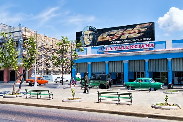 Paseo del Prado en Cienfuegos, Cuba. Foto: Dan Lundberg (CC BY-SA 2.0)