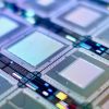 Detalle del procesador cuántico D-Wave 2000-qubit. Foto: Steve Jurvetson (CC BY 2.0)