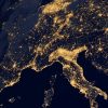 Europa y Oriente Medio de noche, vista espacial. Foto: NASA Earth Observatory / NASA Goddard Space Flight Center (CC BY 2.0)