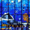 Vitral en la estación de metro La Paz en Caracas, Venezuela (1995). Foto. Tom Fahy (CC BY-NC-ND 2.0)