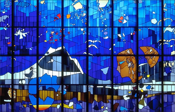 Vitral en la estación de metro La Paz en Caracas, Venezuela (1995). Foto. Tom Fahy (CC BY-NC-ND 2.0)