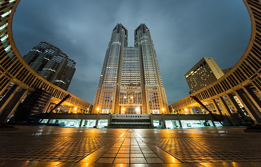 Edificio del Gobierno Metropolitano de Tokio (Tochō) en el barrio de Shinjuku. Foto: Kyle Hasegawa (Wikimedia Commons / CC BY 2.0)
