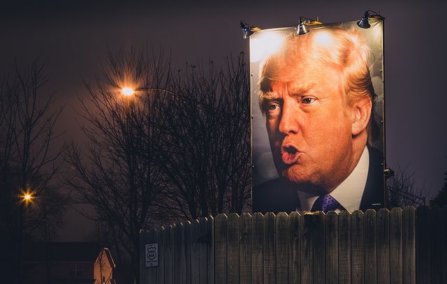 Cartel con la cara de Donald Trump en West Des Moines, Iowa, el pasado mes de enero. Foto: Tony Webster (CC BY-NC-ND 2.0)