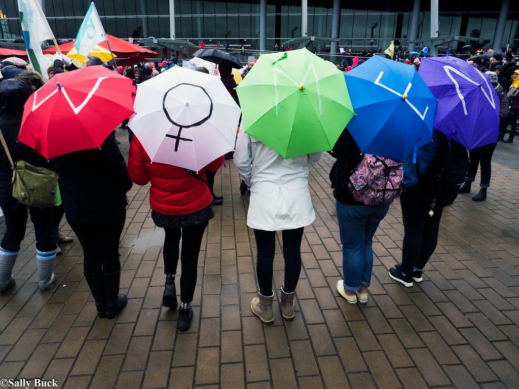 #25N: las violencias contra las mujeres que no cesan. Marcha de las mujeres 2018 Vancouver, Canadá