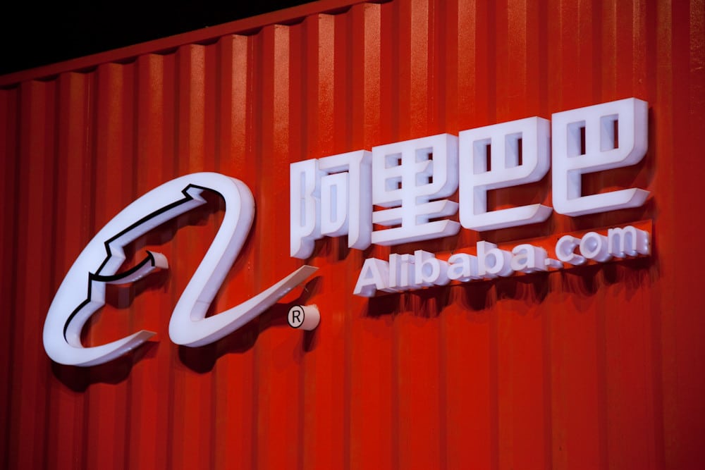 El comercio electrónico entre España y China: tendencias e implicaciones. Logo de la empresa china Alibaba.