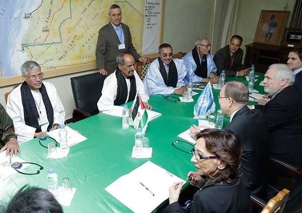 Ban Ki-Moon, UN Secretary General, meets Mohammed Abdelaziz, Secretary General of the Polisario Front, on 5 March. Photo: UN Photo by Evan Schneider