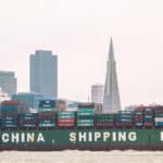 The dependency on China of Spain’s supply chains. Container ship from China. Photo: Thomas Hawk (CC BY-NC 2.0)