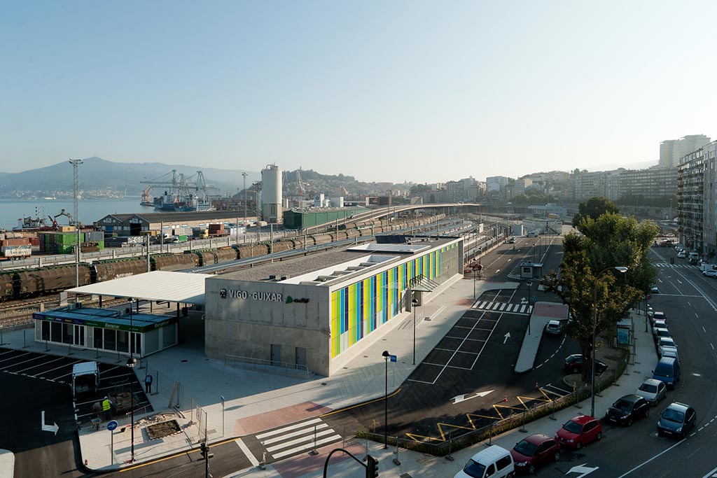 Centro Logístico Vigo-Guixar (España). Foto: Ministerio de Transportes, Movilidad y Agenda Urbana (CC BY-NC-ND 2.0). Blog Elcano