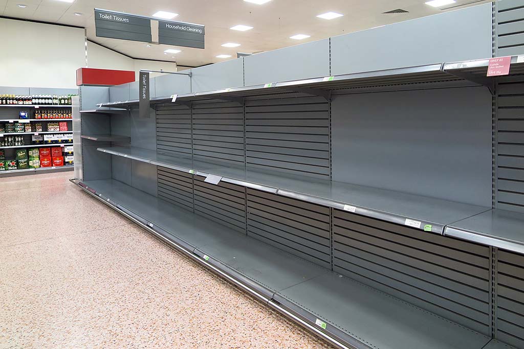 Supermercado vacíodurante la pandemia, Sheffield, UK. Foto: Tim Dennell Tim Dennell