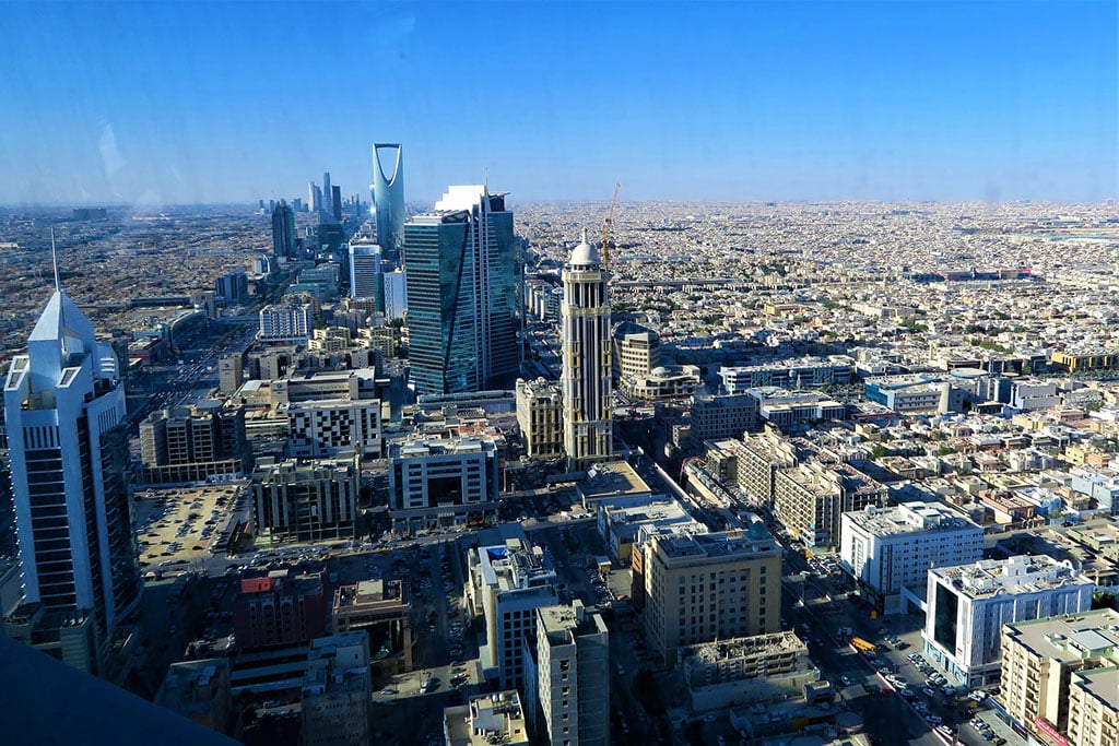Riyadh (Saudi Arabia), the site of the recent G20 summit. Photo: ekrem osmanoglu (@konevi). elcano Blog