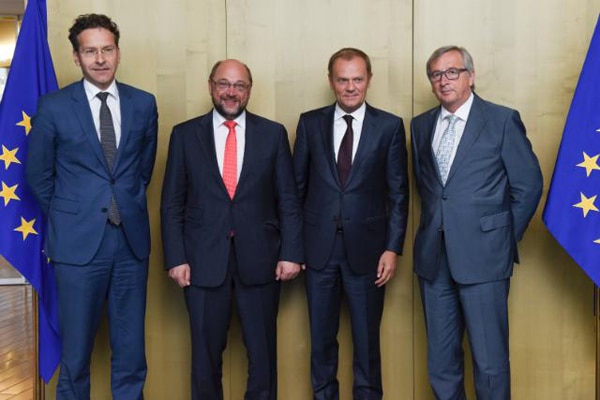 Reunión de los cinco presidentes: Jeroen Dijsselbloem, Martin Schulz, Donald Tusk y Jean-Claude Juncker (Mario Draghi vía conferencia telefónica). 16/6/2015. Foto: Comisión Europea. Blog Elcano