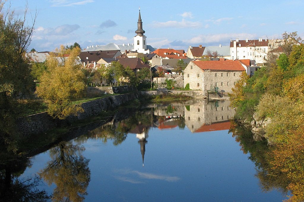 The emptying Europe. City of Gospić, administrative center of Lika-Senj County (Croatia). Photo: INekic (Wikimedia Commons / CC BY-SA 4.0). Elcano Blog