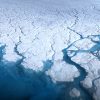 Arroyos y ríos que se forman en la capa de hielo de Groenlandia durante la primavera y el verano. Foto: NASA Goddard Space Flight Center / NASA/Goddard/Maria-José Viñas (CC BY 2.0)