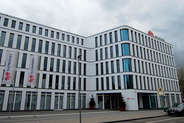 Europa ante el neo imperialismo. Sede de Huawei en Dusseldorf, Alemania.