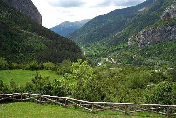 Ordesca, Huesca. España. Foto: Carlos Buetas. Pirineos.com - Flickr. Licencia Creative Commons Reconocimiento 2.0 Genérica. Blog Elcano