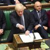 El primer ministro Boris Johnson en la Cámara de los Comunes antes de la votación sobre el acuerdo renegociado del Brexit (octubre de 2019). Foto: ©UK Parliament/Jessica Taylor (CC BY 3.0). Blog Elcano