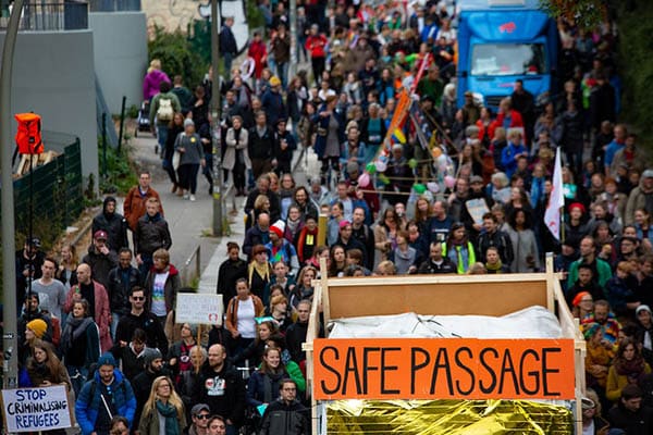 Manifestación en Hamburgo contra el racismo, el populismo de derechas y las políticas antisociales. Foto: Rasande Tyskar (CC BY-NC 2.0)