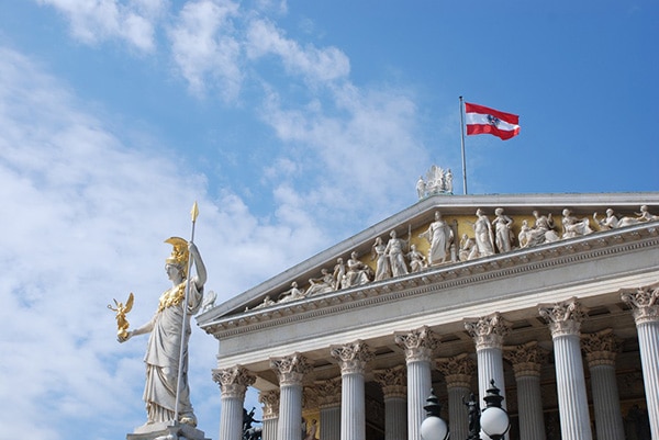 Austrian Parliament in Vienna. Photo: Yellow.Cat / Flickr (CC BY 2.0)