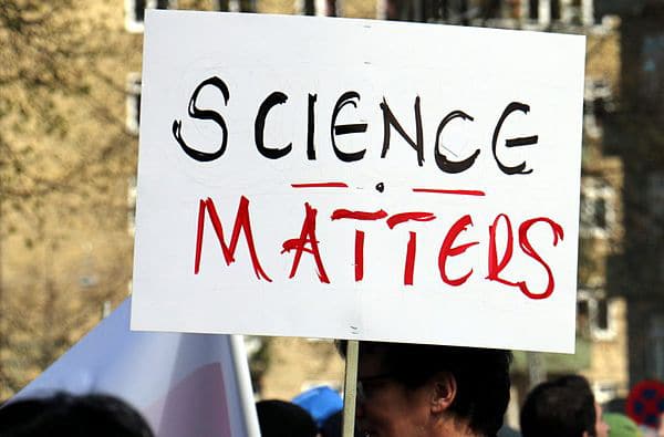 COVID-19 and human rights: conjuring up a defence of the right to science