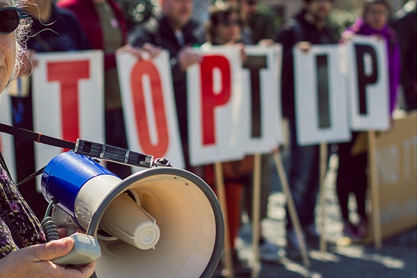 Demonstration against the TTIP trade agreement in Bristol in 2015. Photo: Global Justice Now (CC BY 2.0)