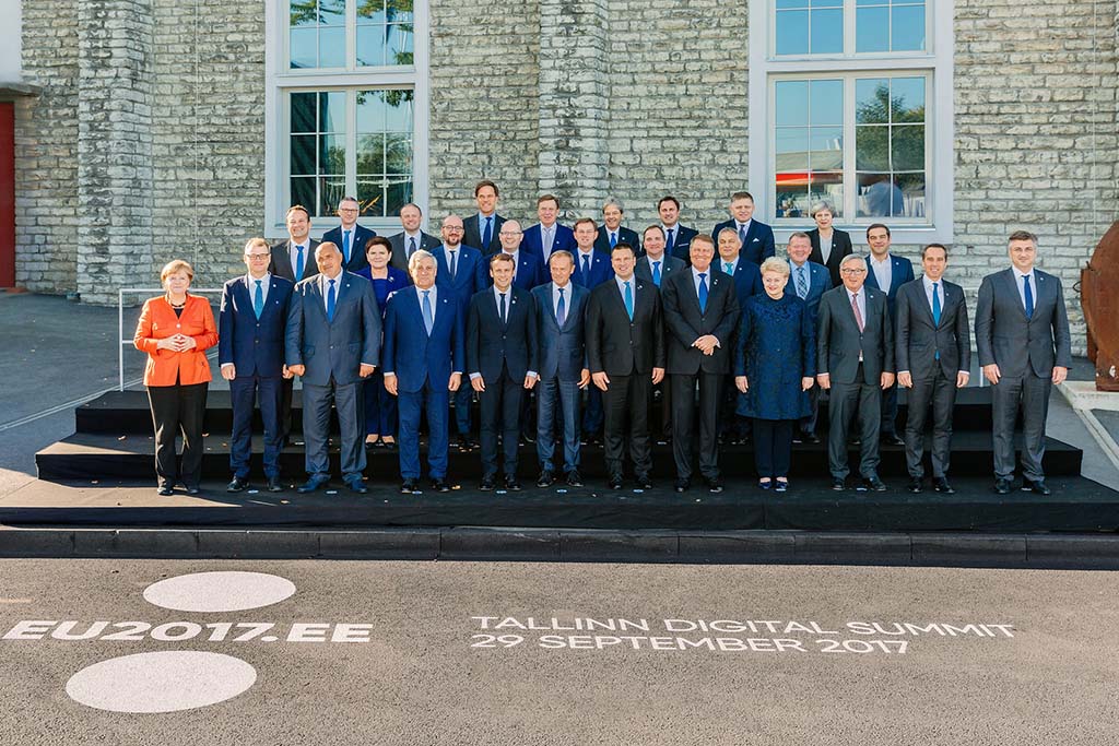 La industria de la ciberseguridad: ¡España y la UE deben “ponerse las pilas”! Foto de familia, Tallin Digital Summit 2017.