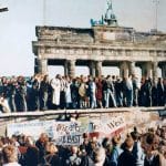 The Fall of the Berlin Wall - Caída del Muro de Belín. Elcano Blog