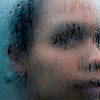 (In)tolerancia a la violencia de género. Transparente. Foto: Belinda Mason, Lágrimas silenciosas. Imágen vía ONU Mujeres.