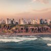 Sin buen gobierno no hay seguridad: el ejemplo del Perú. Playas de la Costa Verde en Lima (Perú). Foto: Willian Justen de Vasconcellos (@willianjusten)