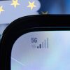 Huawei 5G technology and the European Union flag. Photo: Photo: Kārlis Dambrāns (CC BY 2.0). Elcano Blog