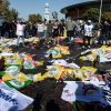 Turquía y la amenaza terrorista del Estado Islámico. Banderas y pancartas de los partidos de la oposición se amontonan en el centro de Ankara.