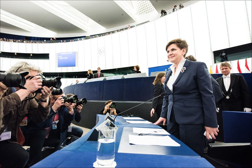 Rule of Law Mechanism: ¿Polonia como ejemplo a –no– seguir? Beata Szydo, primera ministra de Polonia, en el pleno del Parlamento Europeo el pasado día 19 de enero.