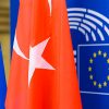 Turkey-EU relations. Flags of the EU and Turkey. Photo: Martin Schulz (CC BY-NC-ND 2.0). Elcano Blog
