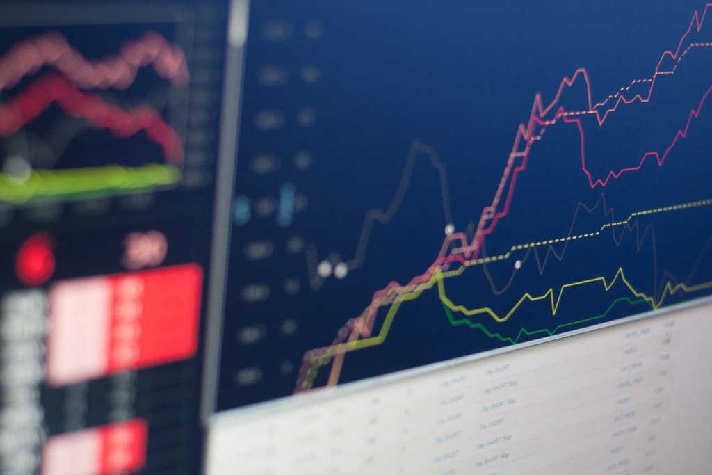 COVID-19: lockdowns, recession and… a new stock market bubble? Stock Charts during a live trading session. Photo: Nicholas Cappello (@bash__profile). Elcano Blog
