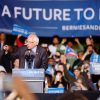 EEUU: a esperar lo inesperado. Bernie Sanders y Donald Trump se dirigen a sus seguidores en sendos mítines.