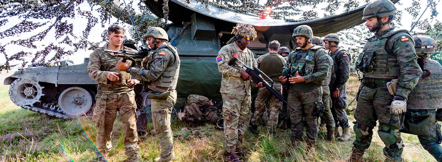 Estrategia de Seguridad Nacional 2021: más discurso que novedades. Más de 3.000 personas de 14 países de la OTAN participaron en el Ex VENERABLE GAUNTLET en el área de entrenamiento de Sennelager. Foto: Defence Imagery (CC BY-NC-ND 2.0)