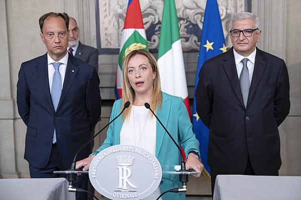 Giorgia Meloni durante las consultas de los grupos parlamentarios en el Senado de la República y en la Cámara de Diputados en 2019