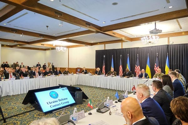Reunión del Grupo de Contacto de Defensa de Ucrania en la base aérea de Ramstein (Alemania) en septiembre de 2022
