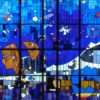 América Latina. Composición con la foto del Vitral “El nacimiento del hombre” de Héctor Poleo, tomada en 1995 en la estación de metro La Paz en Caracas, Venezuela