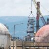 Tanques de gas de las refinerías de Haifa, ciudad portuaria del norte de Israel.