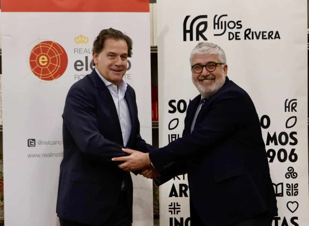 Ignacio Rivera, presidente ejecutivo de la Corporación Hijos de Rivera, y José Juan Ruiz, presidente de Real Instituto Elcano