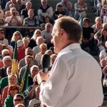 El líder de Coalición Cívica, Donald Tusk, en un encuentro con los habitantes de Koszalin (Polonia) el 14 de julio de 2023