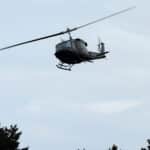 Dos helicópteros de la Agencia Europea de Defensa en un ejercicio en Hungría. Fondo: cielo diurno.